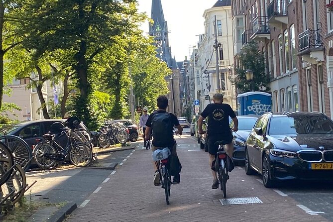 Discover Amsterdam: The Ultimate City Bike Tour - Jewish Amsterdam and the Magere Brug