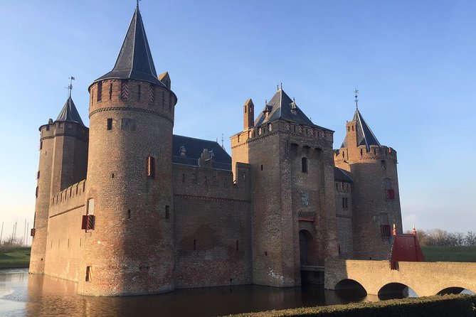 Discover Holland in one day Private Tour Holland Private Guide Holland - Muiderslot is a five-minute castle stop