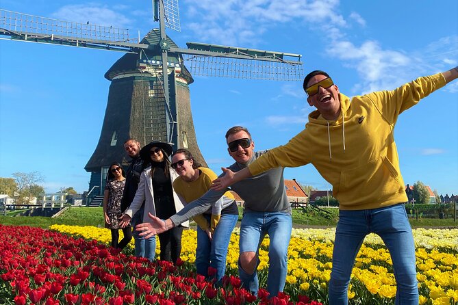 Discover Holland’s Beautiful Tulip Fields with an Expert Guide - Venhuizen adds a second flower-field setting