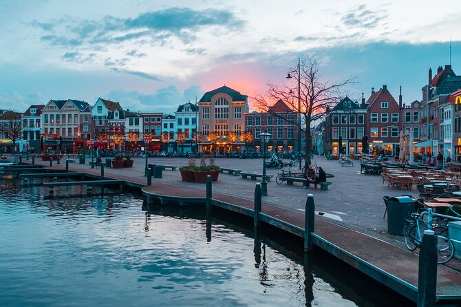 Discover Leiden's Highlights: Your Self-Guided GPS Tour - Starting at Beestenmarkt and crossing Blauwpoortsbrug
