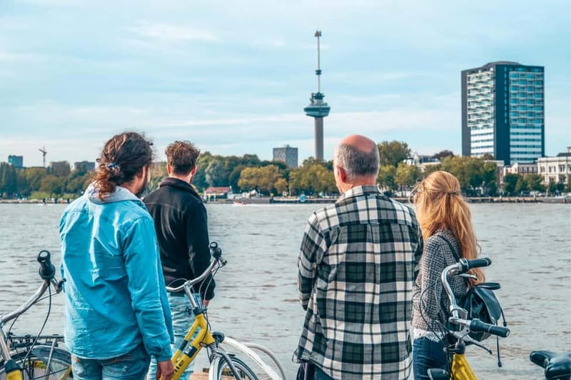 Discover Rotterdam: Classic Highlights Bike Tour by a Local - City Hall, St. Lawrence Church, and the Cube Houses