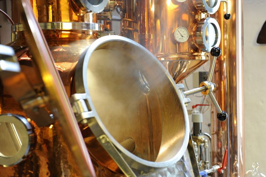 Dordrecht: Distillery Tour with Dutch Gin & Genever Tasting - Why Rutte Distillery matters in Dordrecht
