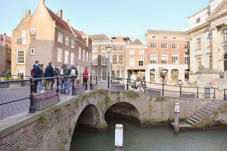 Dordrecht: Highlights and Hidden Gems Walking Tour - Starting on Voorstraat at the Hallo/Ontdek Dordrecht store