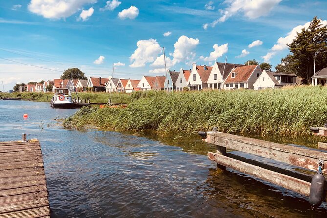 Dreamy Dutch Villages Tour: Giethoorn, Zaanse Schans & More - Durgerdam and a quieter side of Dutch village life