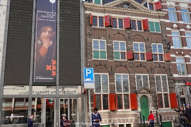 Dutch Golden Age: Private Tour of Amsterdam & Rembrandt's House - Amsterdam in the seventeenth century