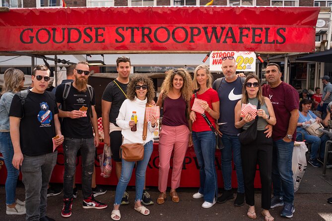 Dutch Street Food Tour on Amsterdam Market - Why Albert Cuyp Market makes a good food tour base
