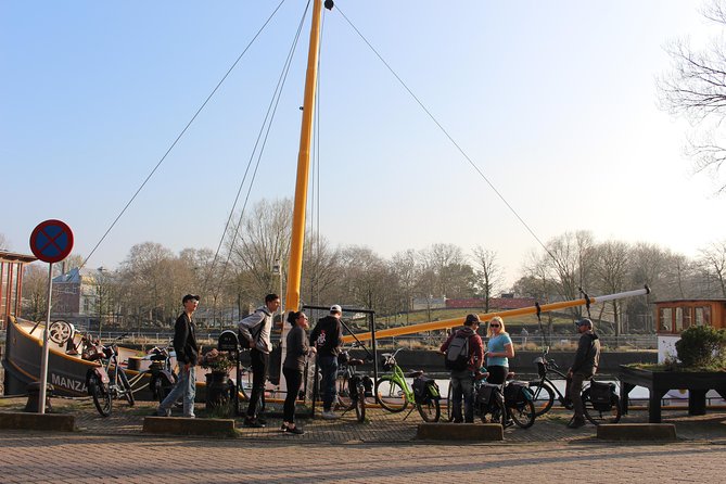 E-Bike Tour, Amsterdam's Highlights and Hidden Gems - ARTIS, Entrepotdok, and a Glimpse Across the Water