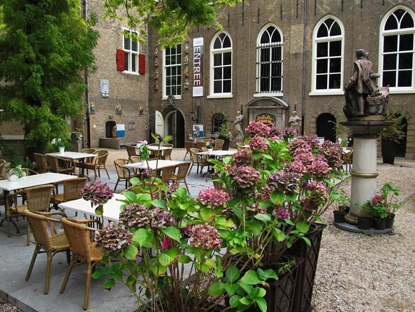 e-Scavenger hunt Gouda: Explore the city at your own pace - Stop 3: Rijksmonument De Visbanken