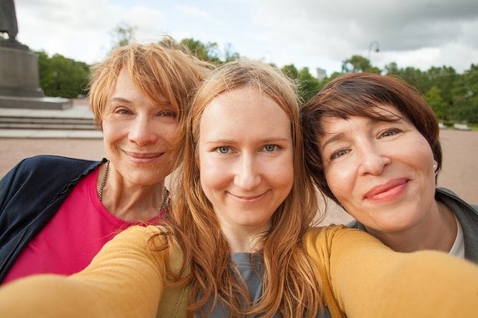 e-Scavenger hunt Leeuwarden: Explore the city at your own pace - Blokhuispoort and Princessehof