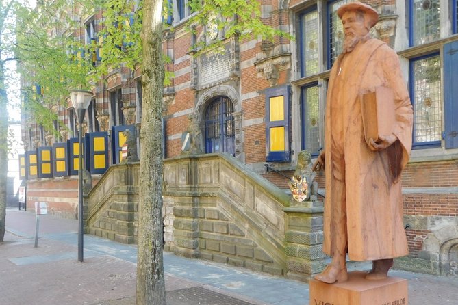 e-Scavenger hunt Leeuwarden: Explore the city at your own pace - Museumhuis Van Eysinga and the wider city route