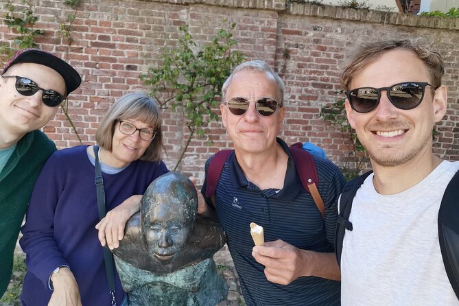 e-Scavenger hunt Middelburg: Explore the city at your own pace - Middelburg Town Hall gives the walk its grandest setting