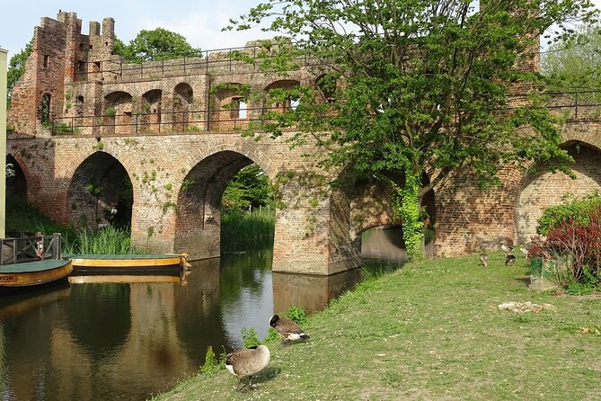 e-Scavenger hunt Zutphen: Explore the city at your own pace - Two museums in the middle of the route
