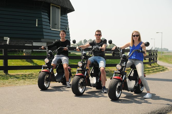 E-scooter rental Volendam - Countryside of Amsterdam - Edam in about one hour