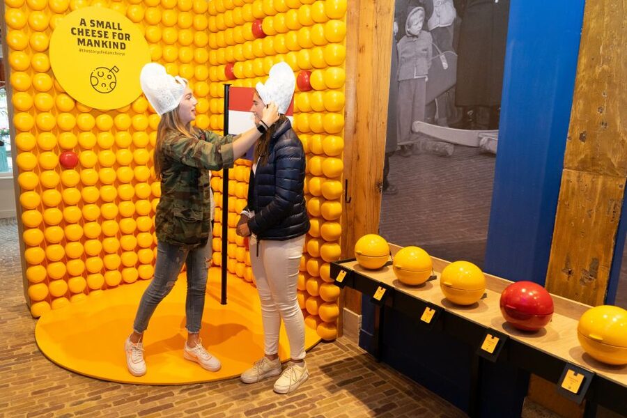 Edam: Edam Cheese Museum Entry Ticket - Following the audio guide through Edam’s story