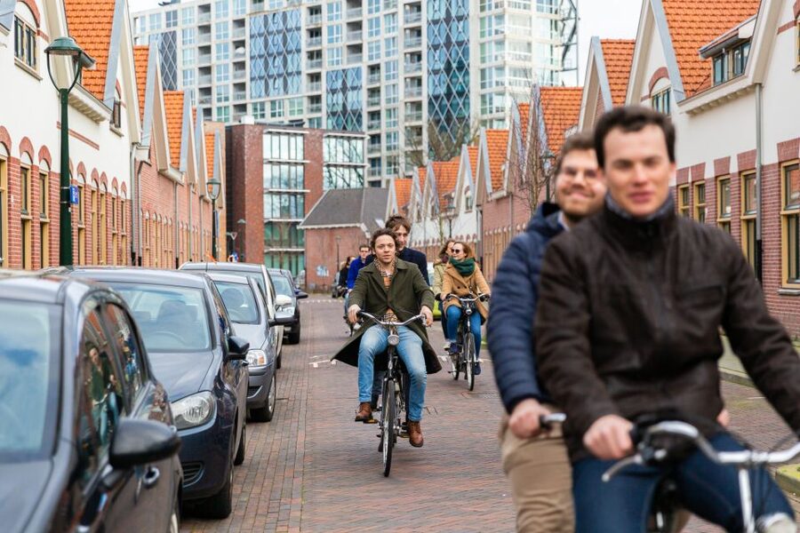 Eindhoven: Private Guide for a Bike Tour - Street art among the factories