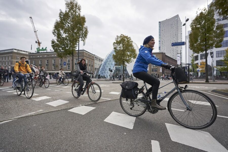 Eindhoven: Private Guide for a Bike Tour - A private guide changes the experience