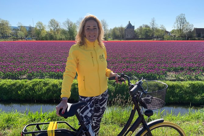 Enjoy the tulip fields by bicycle with a local guide! Tulip bike tour! - What the $59.47 price includes