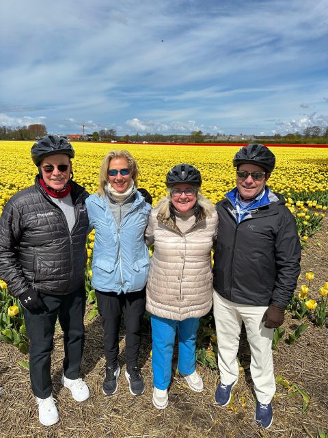 Enjoy the tulip fields by bike with a guide (small group)! - Who should book this bike tour?