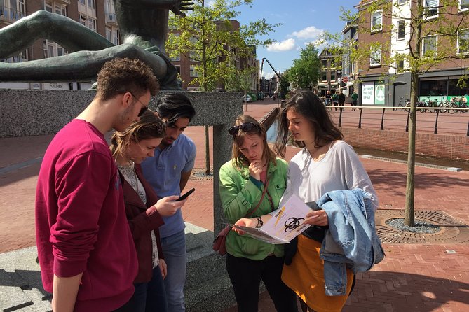 Exciting Murder Mystery - Interactive city walk in Groningen - How the picture hunt works