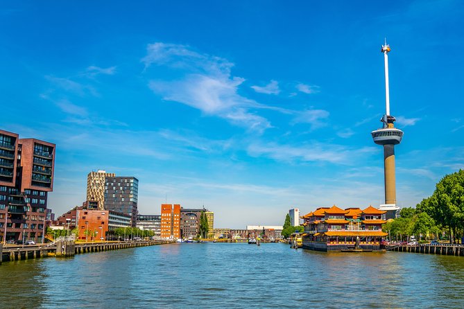 Famous Holland Tour: visit The Hague, Delft, Rotterdam and Kinderdijk from A'dam - The Hague and the Binnenhof in one focused hour