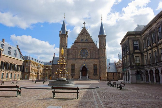 Food Walking Tour of The Hague - by Bites & Stories - Starting near Noordeinde Palace