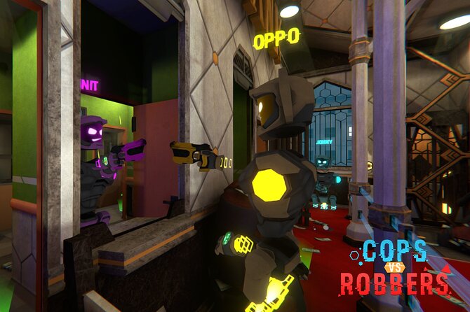 Free Roam VR in Amsterdam – Immerse Yourself in a Virtual World! - Why the multiplayer design suits groups