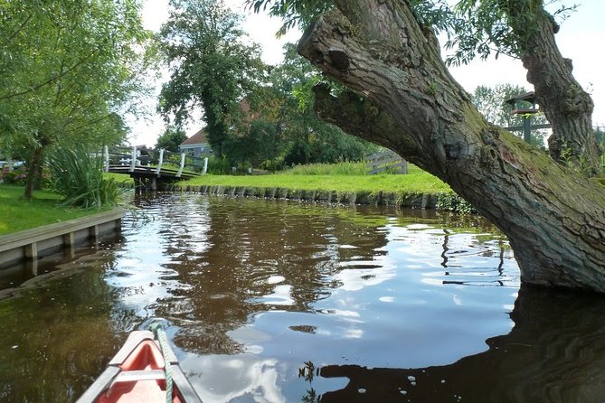 Fresh nose tour with the canoe through the nature near Amsterdam - Key details before you paddle