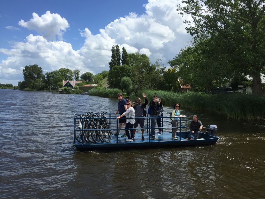 From Amsterdam: Countryside Bike Tour - Riding the dikes of Waterland