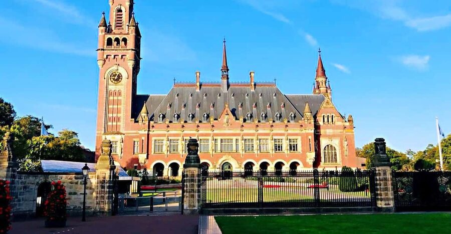 From Amsterdam: Day Tour to Rotterdam, Delft and The Hague - Why this three-city day works from Amsterdam