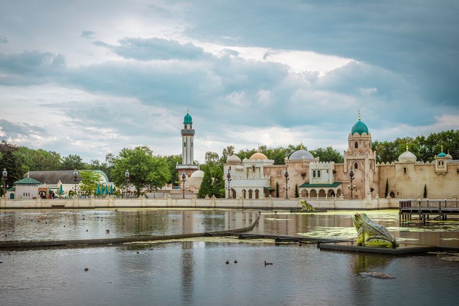 From Amsterdam: Day Trip to Efteling Theme Park with Ticket - Who will get the most from this day