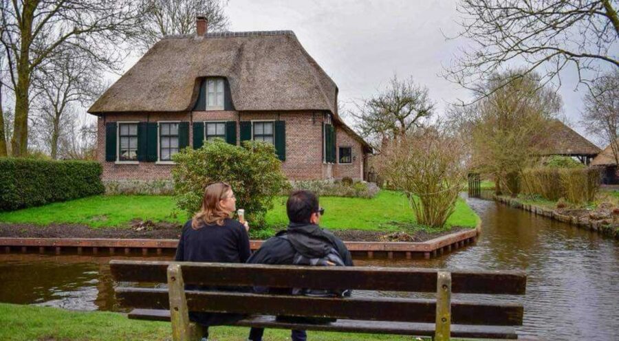From Amsterdam: Giethoorn Guided Day Trip with Canal Cruise - What You Pay for at $108