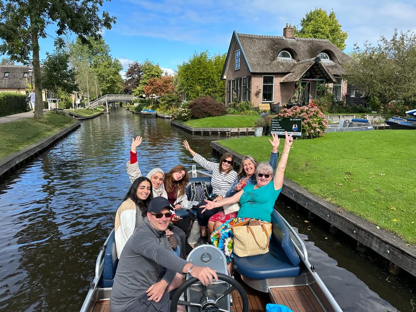From Amsterdam: Giethoorn Small Group Tour with Boat Ride - Meeting Near Amsterdam Central Station
