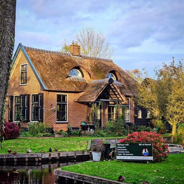 From Amsterdam: Giethoorn & Zaanse Schans Tour w/ Small Boat - Zaanse Schans: windmills, workshops, and staged tradition