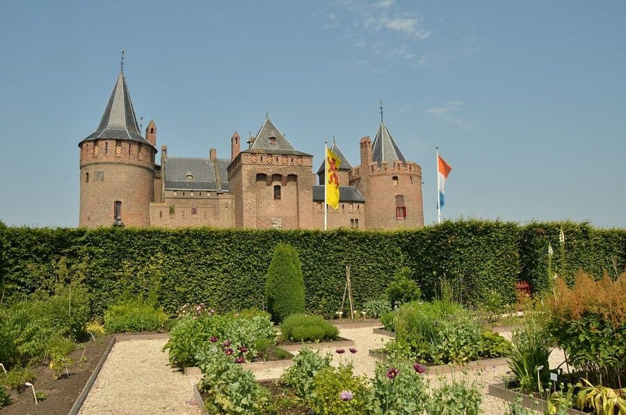 From Amsterdam: Muiderslot and De Haar Castle Tour - Timing, weather, and small practical details