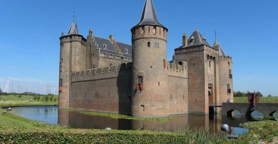 From Amsterdam: Private Day Trip to the Dutch Castles - Starting from your Amsterdam accommodation