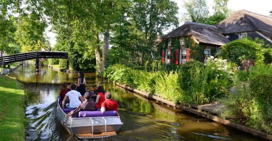 From Amsterdam: Private Tour to Giethoorn - Lelystad, the Batavia, and Exposure