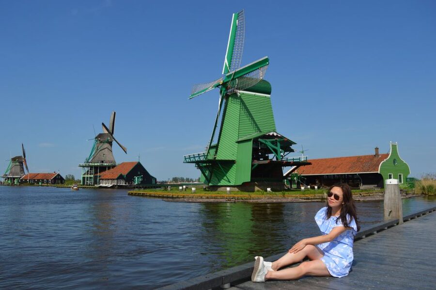 From Amsterdam: Small Group Zaanse Schans and Volendam Tour - A closer look at the small-group advantage