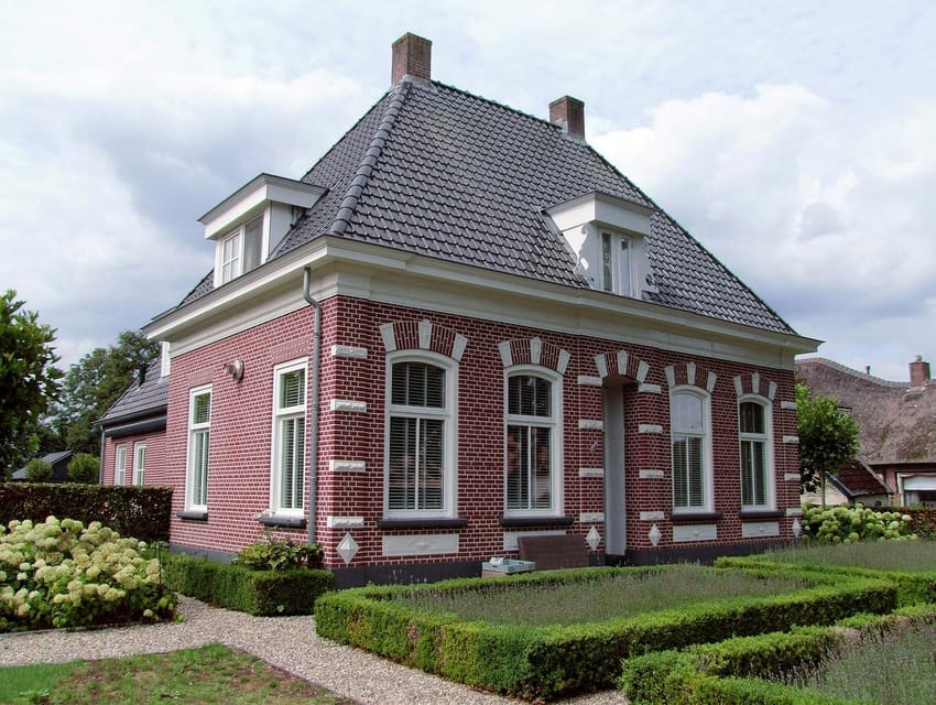 From Amsterdam: Zaanse Schans and Giethoorn Countryside Trip - Transportation, timing, and the real cost