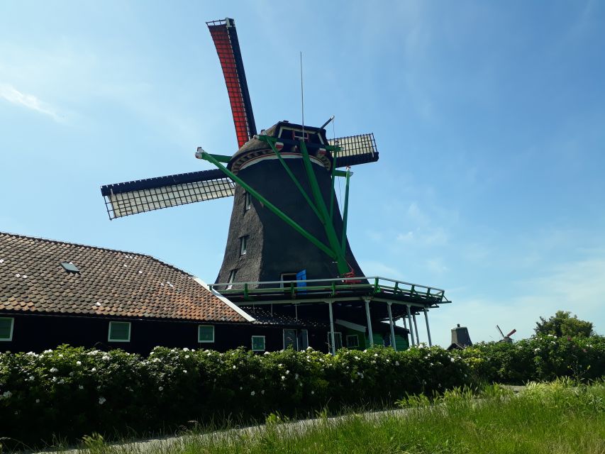 From Amsterdam: Zaanse Schans Windmills Private Tour - Why Zaanse Schans works as a half-day trip