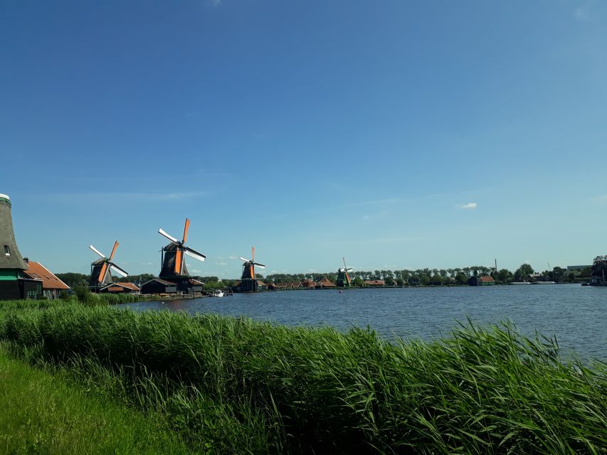 From Amsterdam: Zaanse Schans Windmills Private Tour - Train views or the closer bus stop