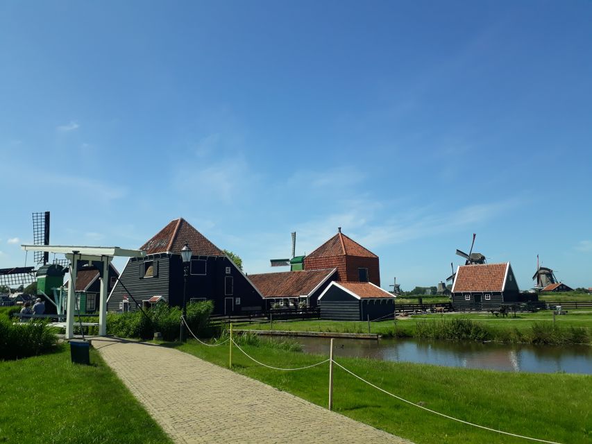 From Amsterdam: Zaanse Schans Windmills Private Tour - What the private format adds