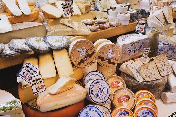 Full-Day Trip From Amsterdam to Keukenhof, Zaanse Schans + Cruise - Cheese tasting at Catharina Hoeve