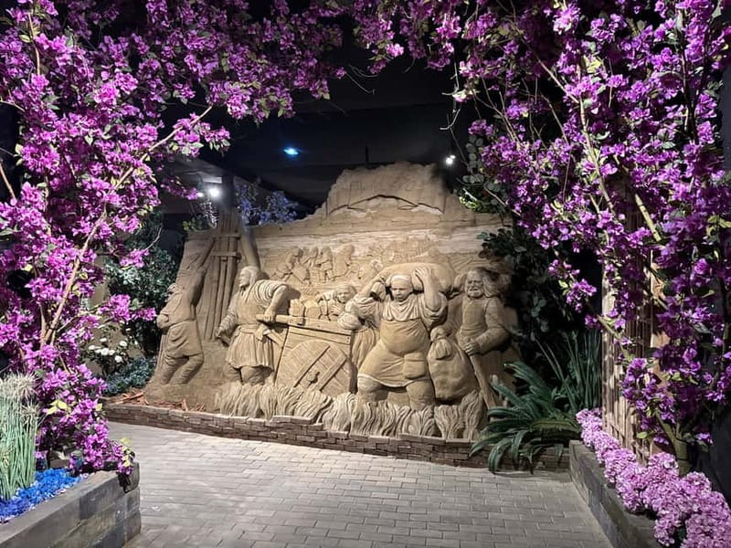 Garderen: Sandsculpture Exhibition Entry Ticket - Amsterdam’s story, told one handful of sand at a time