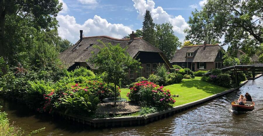 Giethoorm & Exploring the North of The Netherlands Tour - A note about Volendam and Marken
