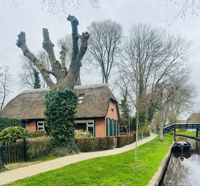 "Giethoorn: Exclusive Private Tour of the Dutch Venice" - Key points to know before booking
