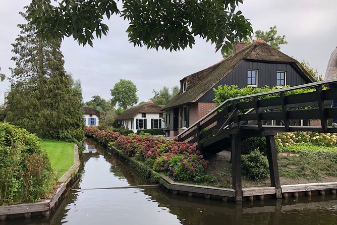 Giethoorn, Private Boat Tour & Exploring the North Netherlands - Who should choose this private day trip?