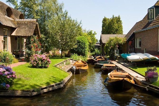 Giethoorn Private Tour & Boat Trip - How Much Flexibility Do You Really Get?