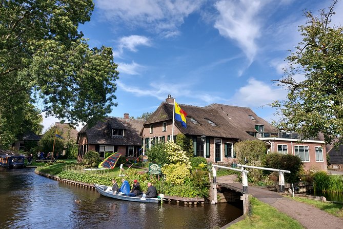 Giethoorn Small-Group Tour from Amsterdam (Max. 8 People) - Starting at Amsterdam Central Station at 10:30