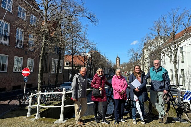 Gouda Cheese and Delft Blue: Full-Day Private Tour - Lunch at Delft’s Beestenmarkt