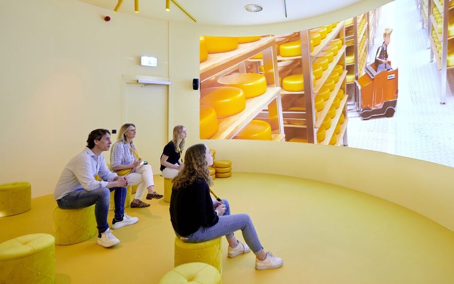 Gouda: Gouda Cheese Experience Entry Ticket - Starting inside a giant wheel of Gouda